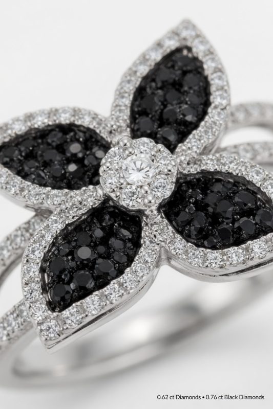 Noir Bloom Ring